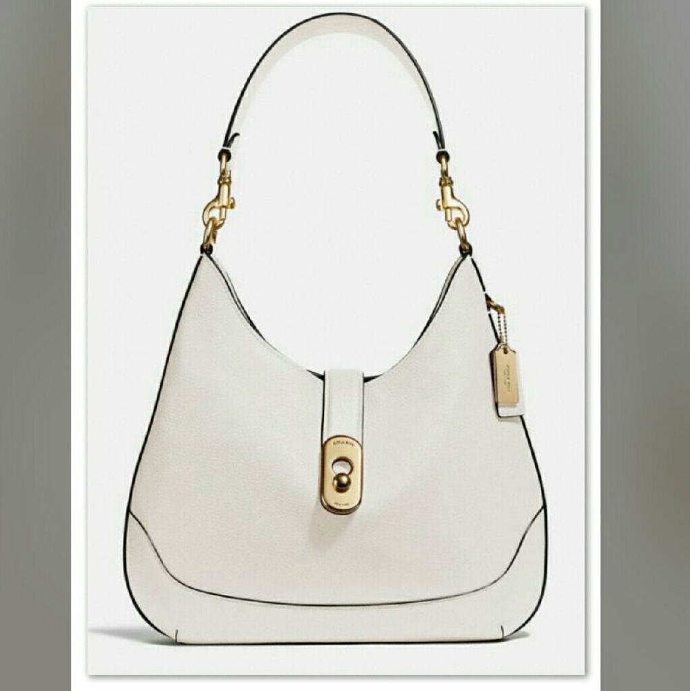🎉🎉HOST PICK🎉🎉 Coach Pebble Leather Hobo
